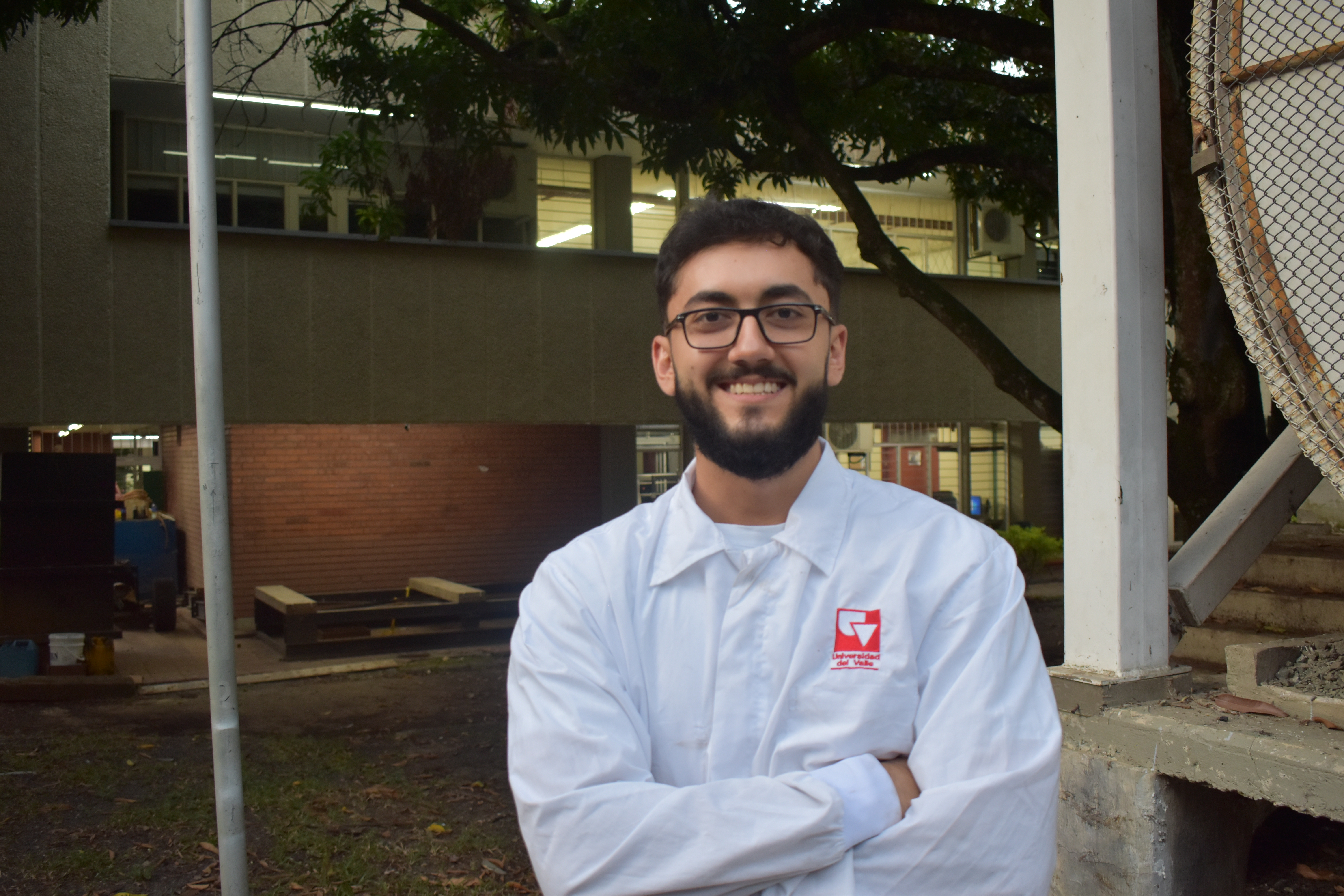 Juan Manuel Orozco at the Structures Lab